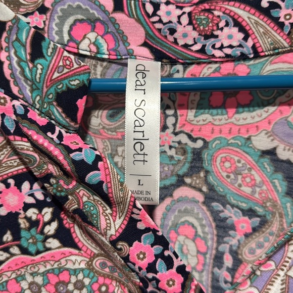 Dear Scarlet 3/4 sleeve size Large - Picture 2 of 2